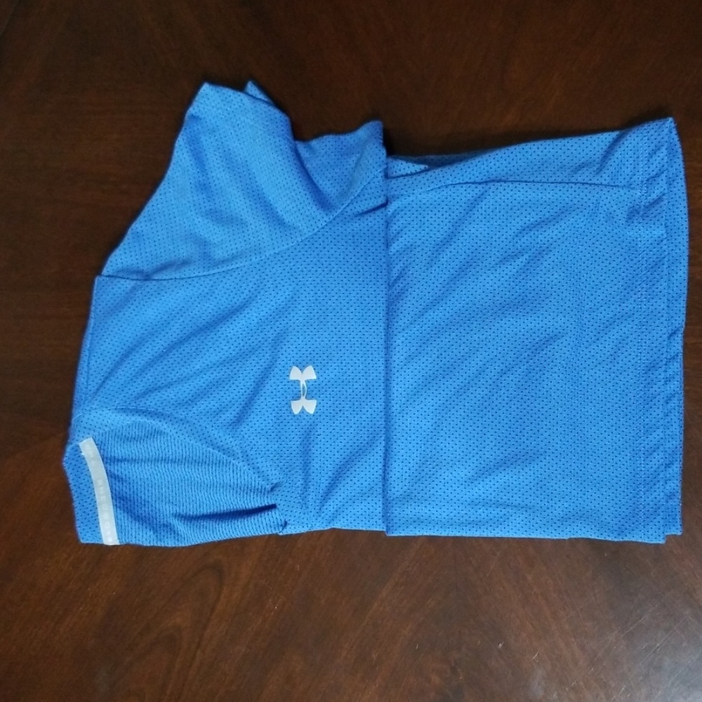 Shirt - Picture 7 of 8